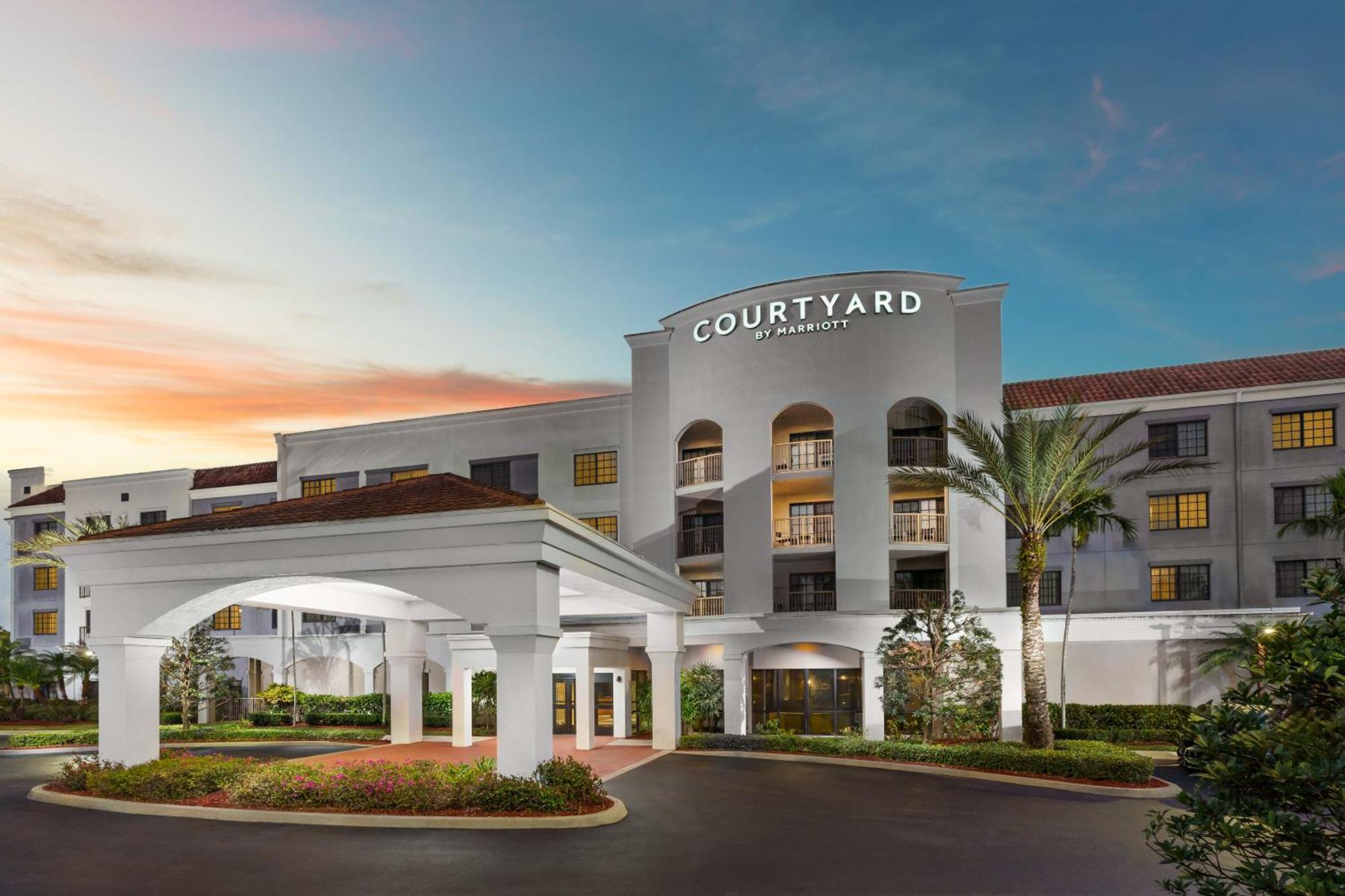 מלון Courtyard By Marriott סטוארט מראה חיצוני תמונה